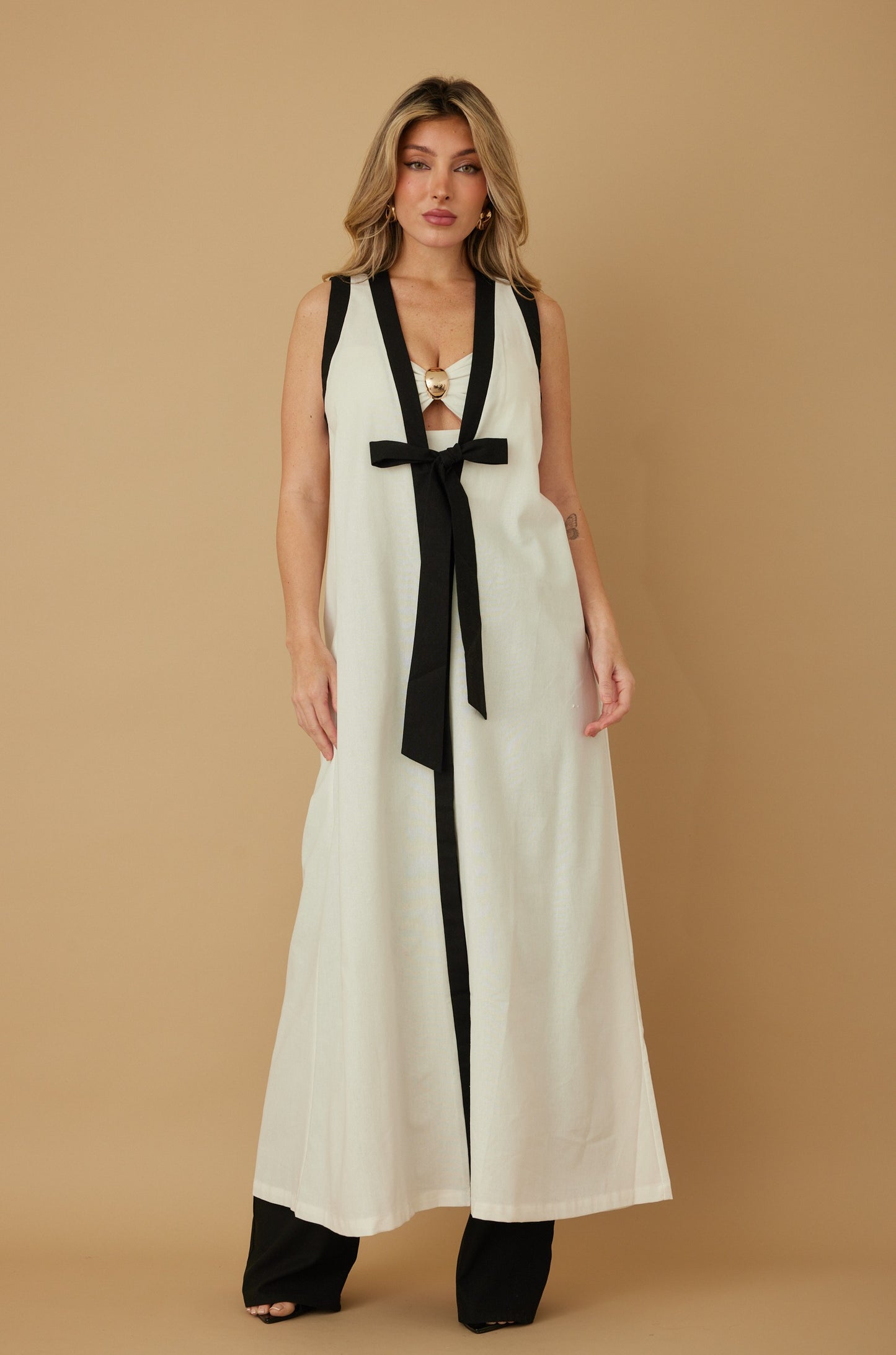 Avani Linen Set