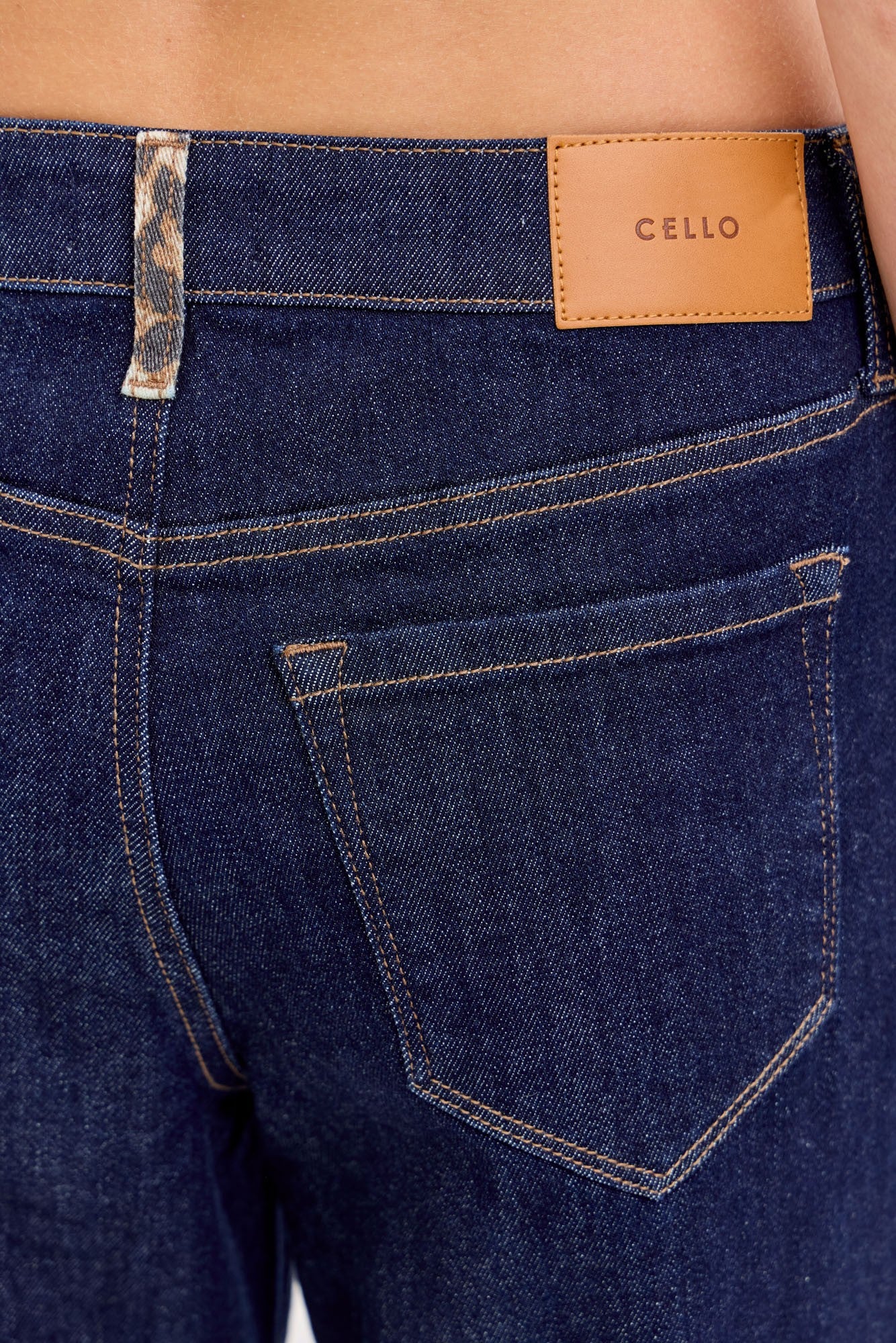 Eva Wide Legged Jeans