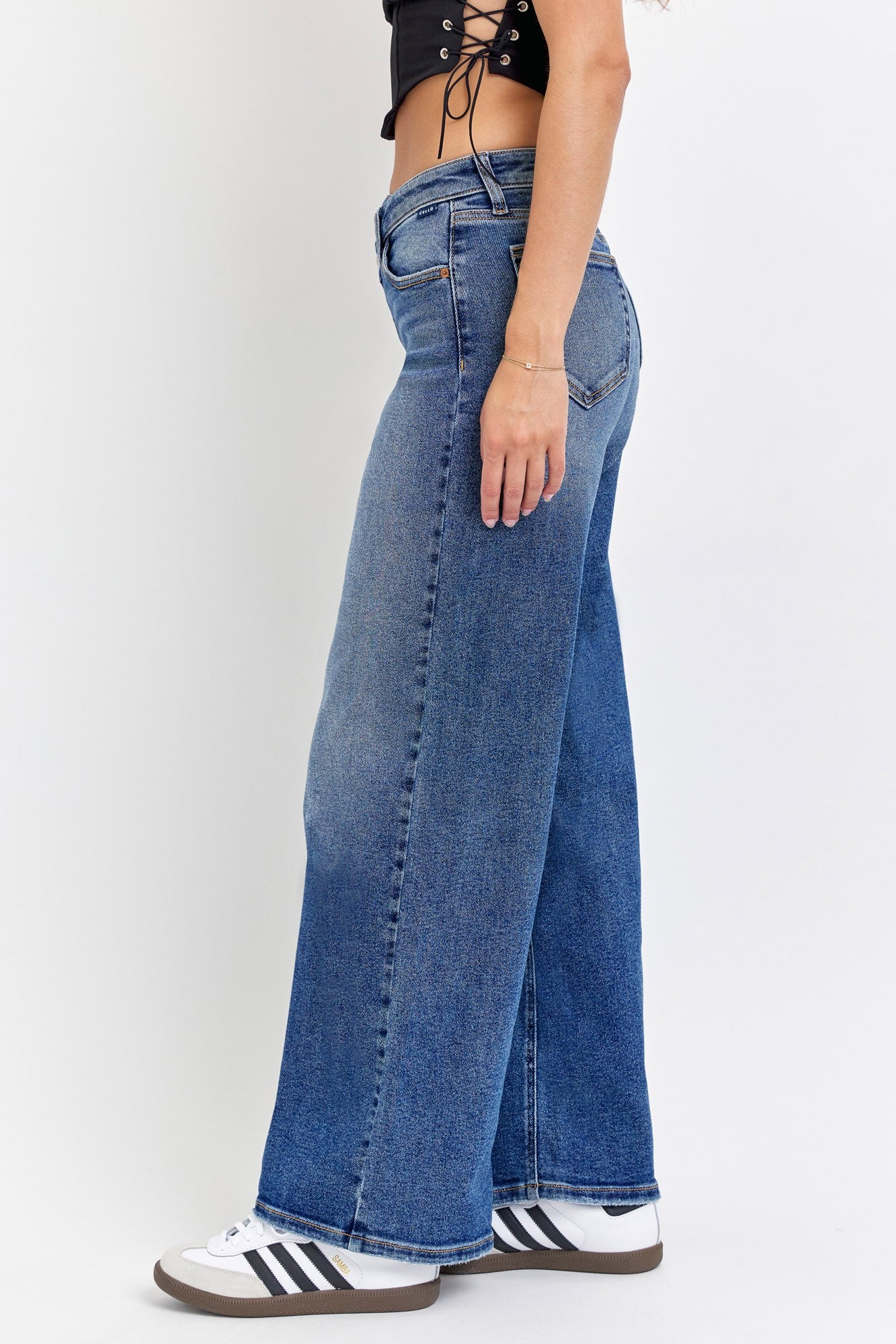 Itzel Low Rise Wide Leg Jeans