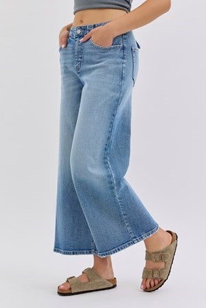 Sarai High Rise Wide Legs Jeans